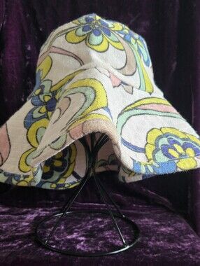 Vintage Floppy Psychedelic Terry Cloth Beach Hat